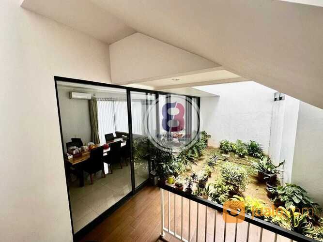 RUMAH DI KEBAYORAN SYMPHONY BINTARO JAYA SEKTOR 7