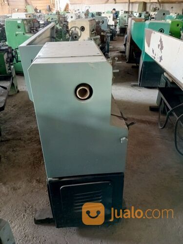 MESIN BUBUT SECOND C6240A 1,5M