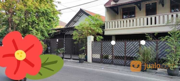 Rumah Hook 2 Lantai Plus Toko, Pinggir Jalan di Tanjung Priok Jakarta Utara