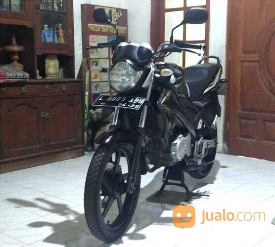 Yamaha Vixion Hitam 2010
