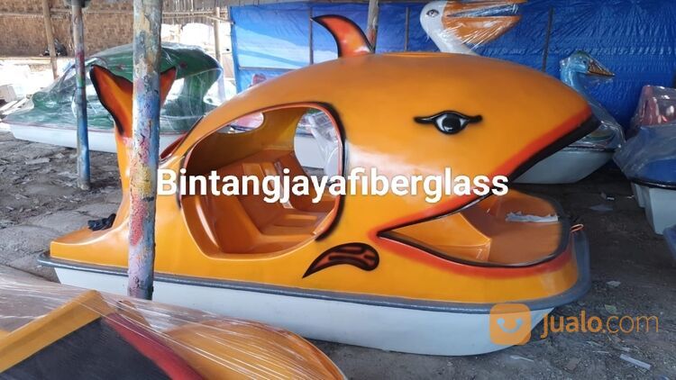 sepeda air olahraga hiu warna oren