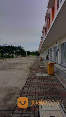 Ruko City Square di perumahan Citra Maja Raya