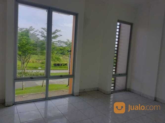 Ruko City Square di perumahan Citra Maja Raya