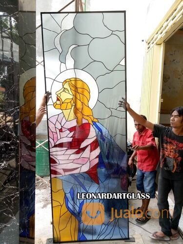 Kaca Patri Gereja kristus jaya wamena papua