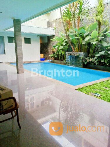 RUMAH MEWAH HOOK KOLAM RENANG PRIBADI ISTANA DIENG MALANG