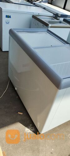 PROMO CUCI GUDANG Gea SD-256 Sliding Flat Glass Freezer / Freezer Kaca Datar (256 Liter) (T2)