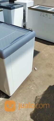PROMO CUCI GUDANG Gea SD-256 Sliding Flat Glass Freezer / Freezer Kaca Datar (256 Liter) (T2)