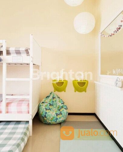 RUMAH VILLA MURAH BATU MALANG KOLAM RENANG PRIBADI LENGKAP PERABOT