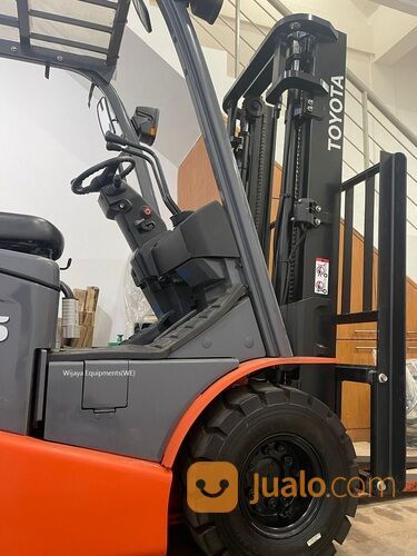 Forklift Toyota Elektrik Kapasitas 2,5 ton Bekas Paling Laris