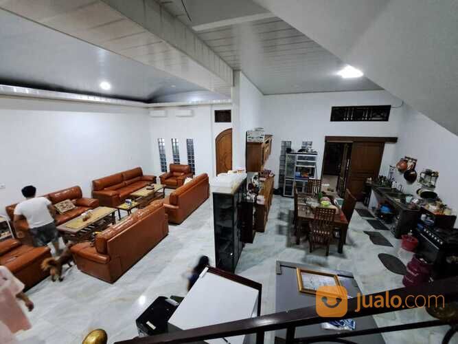 Taman Royal 2 Cipondoh Tangerang