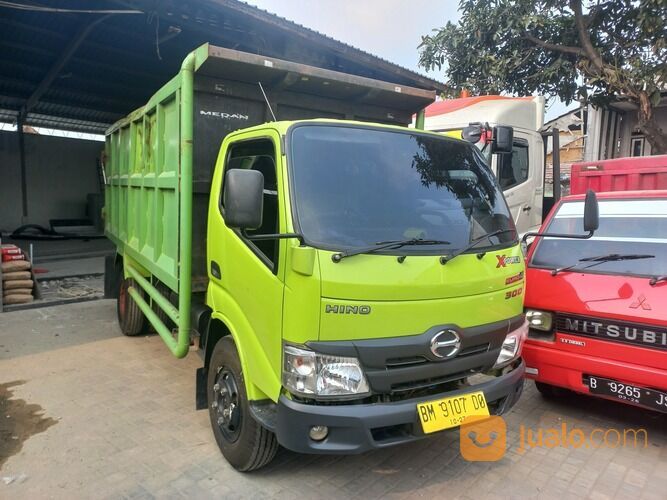 Dump truk hino dutro