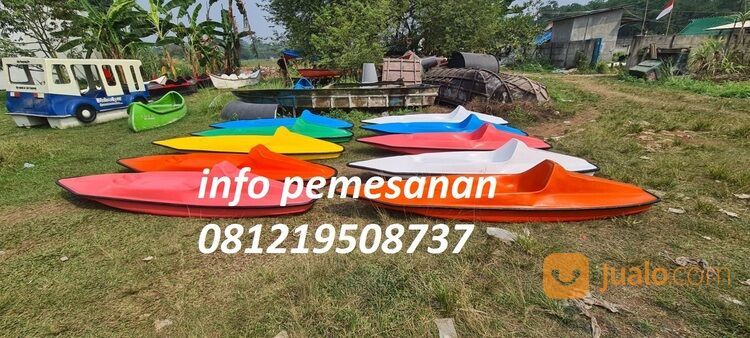 Perahu single perahu dayung santai kapasitas 1 orang bahan fiberglass termurah