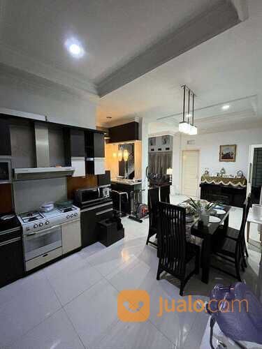 AFFORDABLE Rumah Mewah Pasteur Di Jalan DR Djunjunan & Setra Duta Bandung Utara