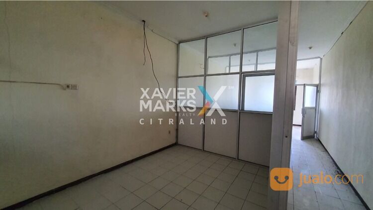 Ruko Murah Strategis 3 Lantai Siap Pakai di Jl.Polisi istimewa, dinoyo