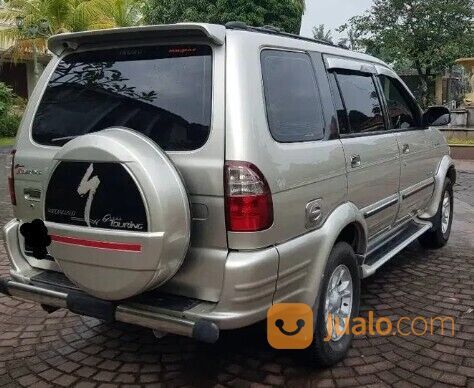 Isuzu panther grand touring diesel tahun 2010