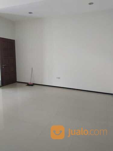 RUMAH SECOND MURAH DI JLN SIMPANG WISNU WARDHANA MALANG