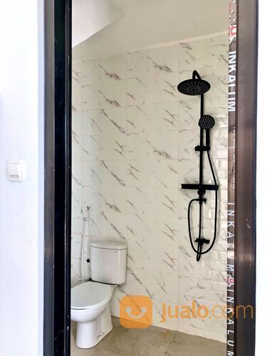 Rumah Mewah Dua Lantai Tipe 65 Bergaya Skandinavian Dekat UNS dan Solo Safari di Triyagan Mojolaban