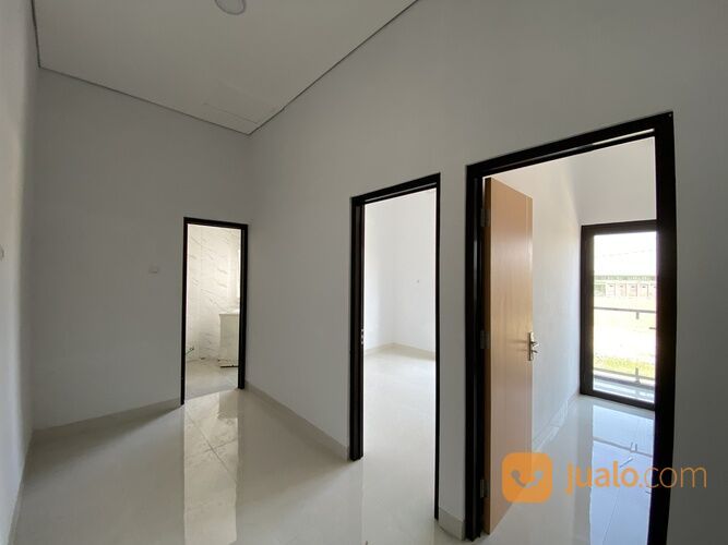 Rumah Mewah Dua Lantai Tipe 65 Bergaya Skandinavian Dekat UNS dan Solo Safari di Triyagan Mojolaban