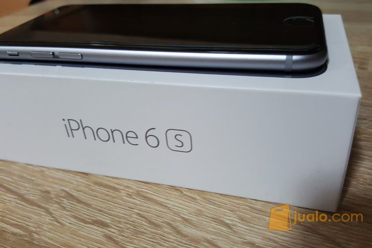 iPhone 6S 64 GB warna space gray warranty feb 2017