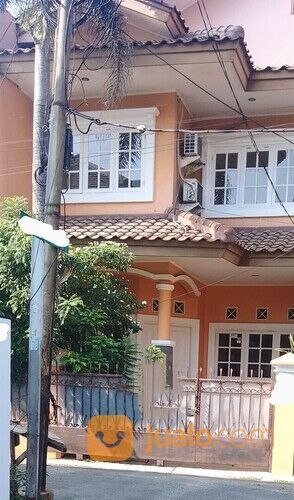 Rumah Minimalis Ada AC Dekat Jalan 2 Mobil di Tebet