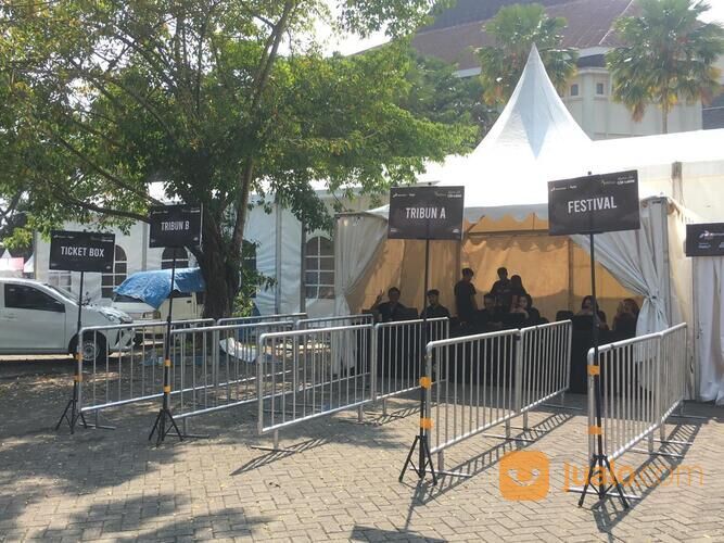 SEWA ROWING BARIKADE PAGAR PEMBATAS SURABAYA