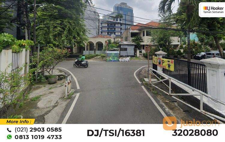 Rumah Taman Kebon Sirih, Jakarta Pusat, 16x43.5 m², 1½ Lt, SHM (TSI/16381)