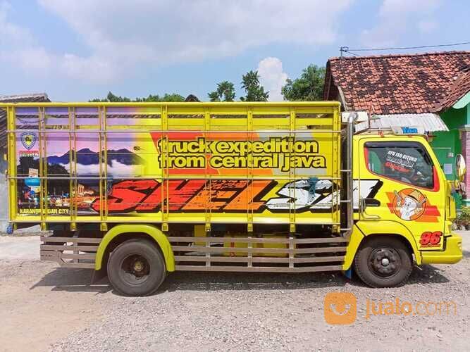 TRUK MITSUBISHI CANTER SS TAHUN 2011