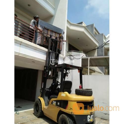 RENTAL FORKLIFT CIKINI, SENAYAN, MANGGA BESAR 089518150150