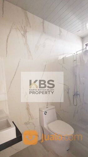 Rumah The Icon Central Royal King Penthouse Type 130/90 - Batam