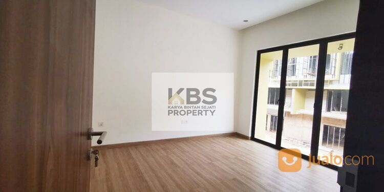 Rumah The Icon Central Royal King Penthouse Type 130/90 - Batam