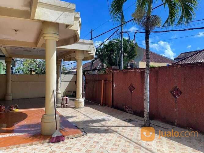 Rumah jl.Pulau Moyo Denpasar selatan Pedungan Bali