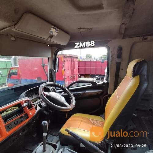 HEAD TRAILER HINO SG 260 TI