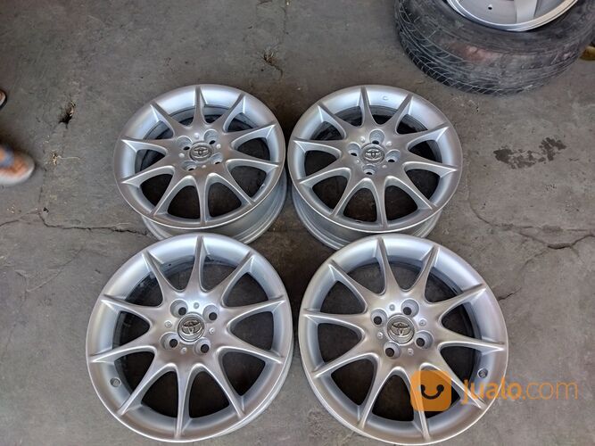 Velg oem original Toyota Corolla altis