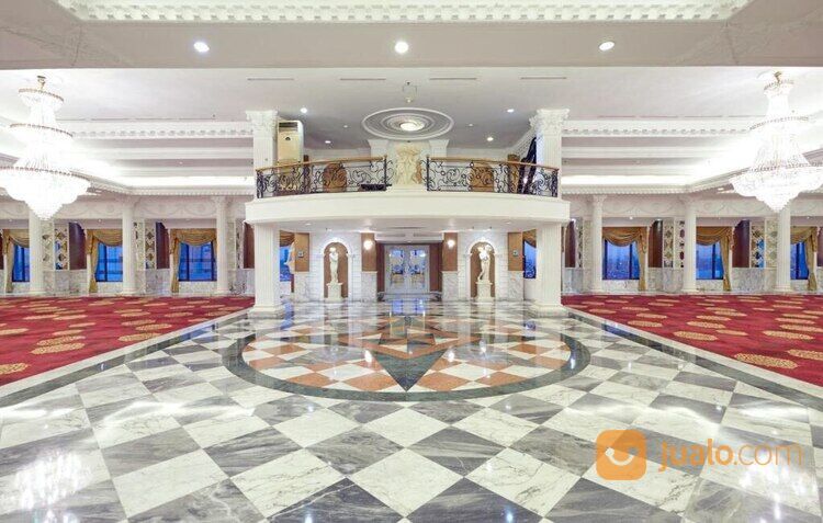 Hotel Garden Palace lokasi Tengah Kota Surabaya
