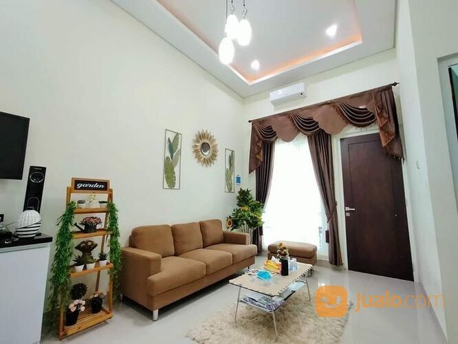 Rumah Jembawan Semarang barat dekat PENERBAT LEBAR JALAN 7 MTR