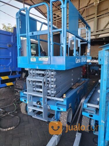 Scissor lift 14 meter di pekalongan semarang solo jogja kudus demak kendal batang