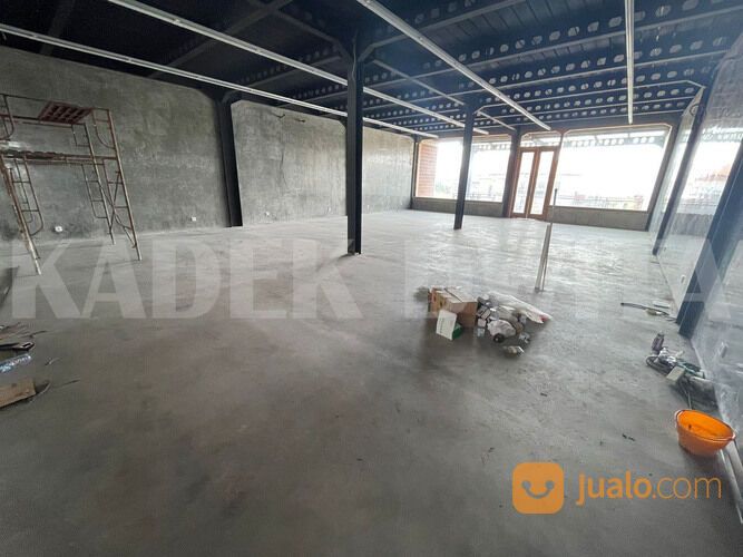 ruko lantai 3 dewi sri sunset road legian kuta