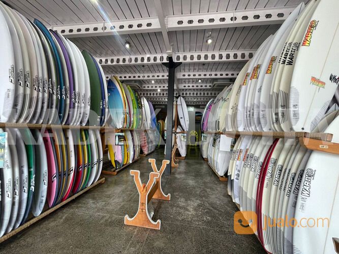 ruko lantai 3 dewi sri sunset road legian kuta