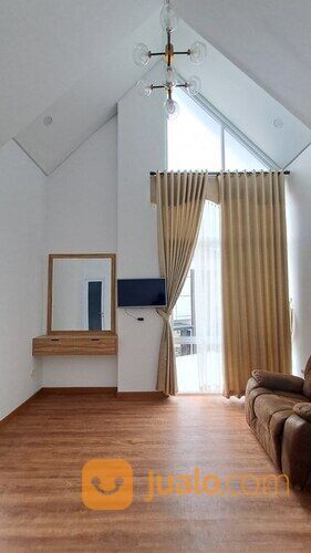 Rumah Mewah dengan Pemandangan Memukau di Pajajaran, Bandung