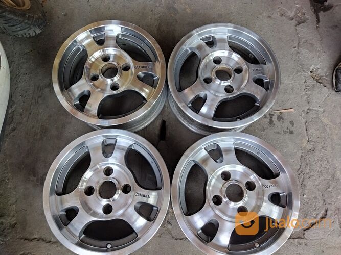 Velg oem original toyota kijang super grand extra
