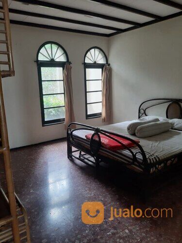 Villa Tretes Raya ada Kolam Renang