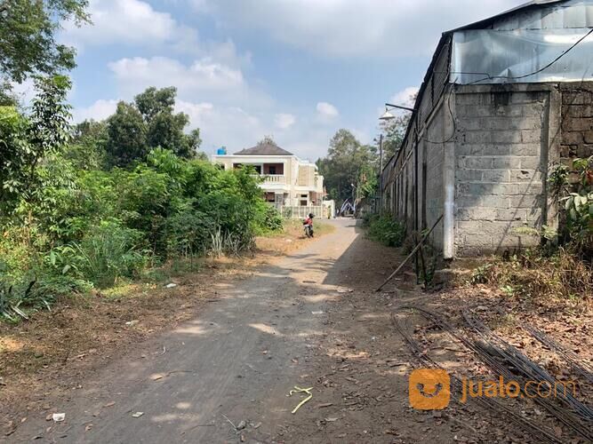 Tanah Samping Perumahan GRIYA PITALOKA di Karanganyar Utara SD Model