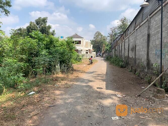 Tanah Samping Perumahan GRIYA PITALOKA di Karanganyar Utara SD Model