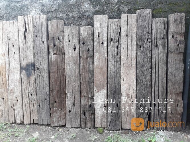 ULIN Wooden steping Rustic Kayu Ulin bekas bantalan rel Lori tebu
