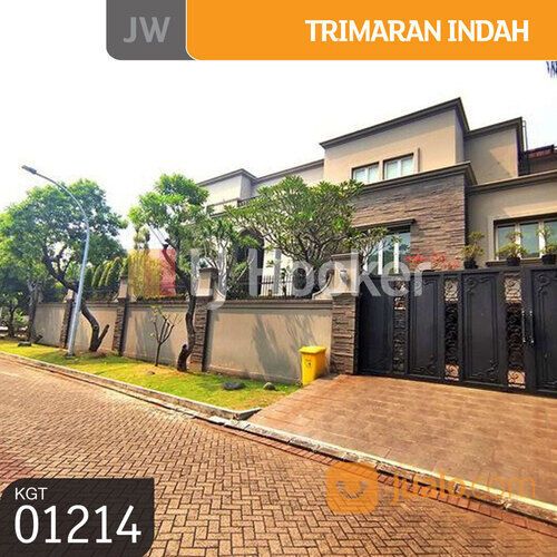 Rumah Trimaran Indah PIK, Penjaringan, Jakarta Utara