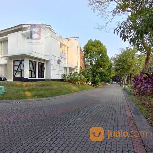 Rumah murah hoek kebayoran village bintaro jaya sektor 7