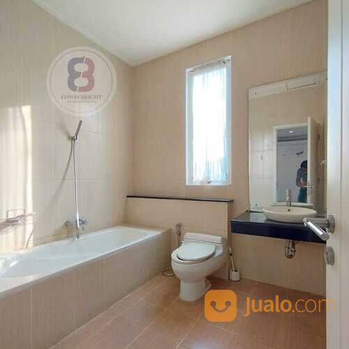 Rumah murah hoek kebayoran village bintaro jaya sektor 7