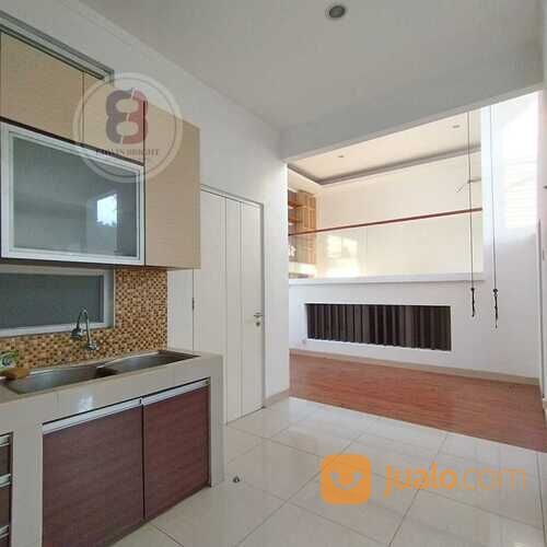 Rumah murah hoek kebayoran village bintaro jaya sektor 7