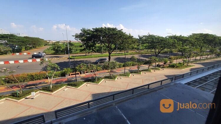 Ruko 3 lantai New East lebar 6x12 72m2 JGC Jakarta Garden City Cakung