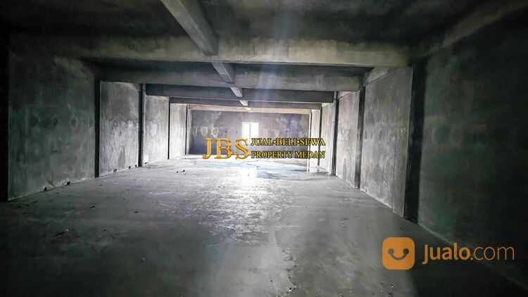 Ruko Gandeng Mega Bisnis Center Jalan Ringroad